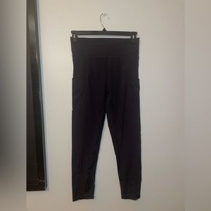 2 XL PTULA BLACK LEGGINGS NWT